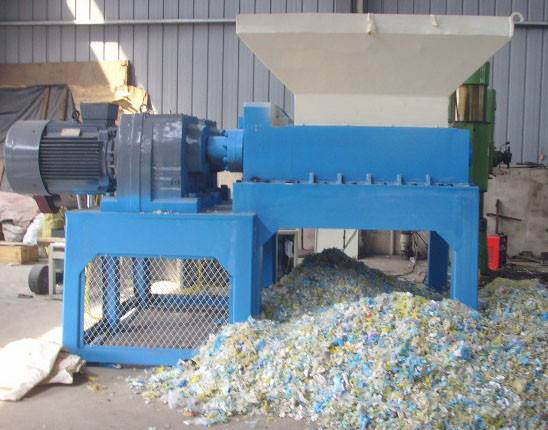 塑料粉碎機在粉碎行業中有什么優勢